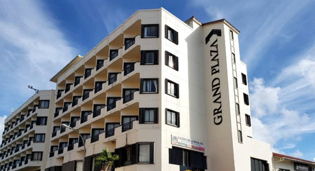 グランドプラザホテルの外観